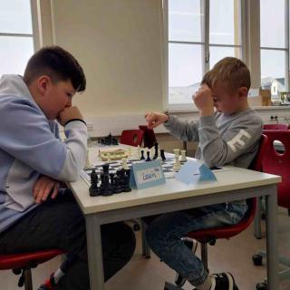 Alexandrs Pletsinskis gewinnt Schachmeisterschaft am 07.02.23