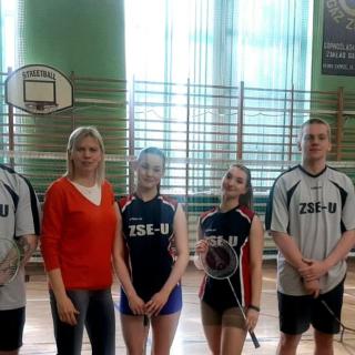 ZSE-U mistrzem rejonu w badmintonie!