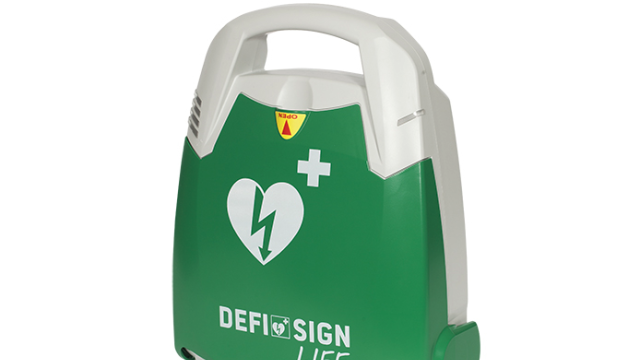 Defibrilátor zachraňuje životy