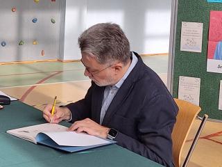 Spotkanie z pisarzem Michałem Rusinkiem w roku Wisławy Szymborskiej