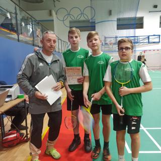 Finał Wojewódzki XXIV Igrzysk Młodzieży Szkolnej w Drużynowym Badmintonie Chłopców w Gnieźnie