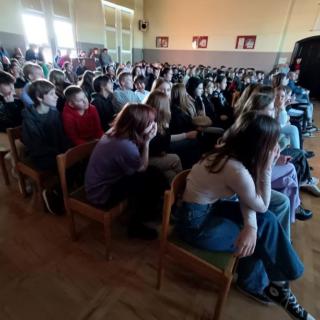 Uczestnicy Uczniowskiej Konferencji w II LO w Słupsku.