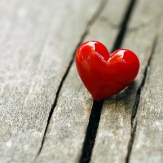 Valentínske pozdravy – Majte sa radi! - A Valentin-nap üzenete: Szeressétek egymást