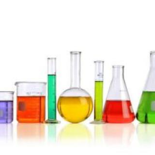 „Kolorowa krystalizacja” – projekt edukacyjny z chemii