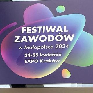 Klasa VIII na Małopolskim Festiwalu Zawodów w Międzynarodowym Centrum Targowo-Kongresowym EXPO Kraków.