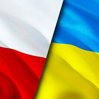 flaga Polski i Ukrainy - ze strony miasta Żory
