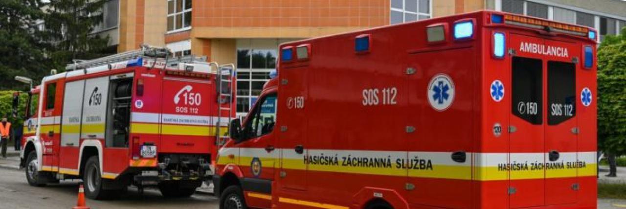 Evakuácia SOŠ dopravnej v Trenčíne