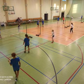 Treningi badmintona w Zespole Szkół w Zasutowie - UKS Zasutowo