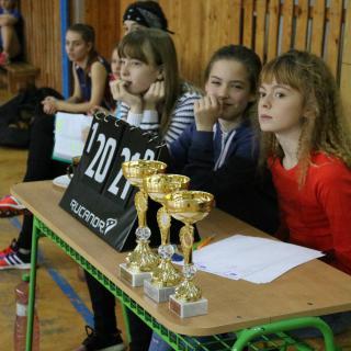 VOLEJBAL-vianočný turnaj dievčat 2016