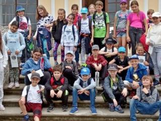 Školní výlet čtvrtých tříd do Slavkova u Brna 