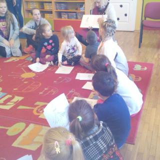 Przedszkolacy też wiedzą, że „Czytanie to świetna zabawa” z akcji „Cała Polska czyta dzieciom” oraz „PoczytajMy”…