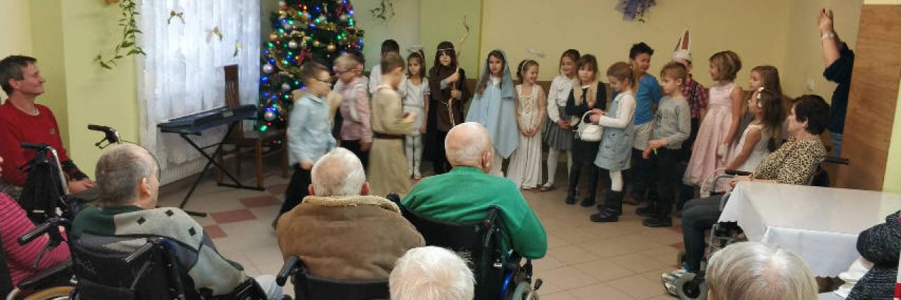 Ze świątecznym nastrojem w Domu Pomocy Społecznej we Wrocławiu