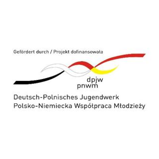 Logo projektu w kolorach czerwonym, białym, czarnym i żółtym. Ukazuje wstążki. 