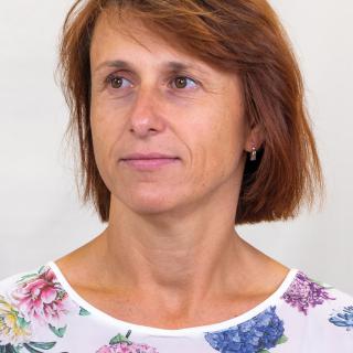 Mgr. Silvia Karabínová