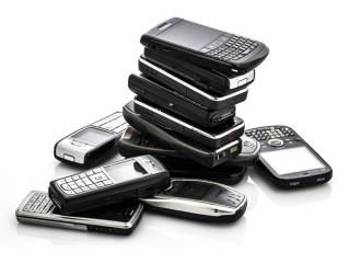 Zbiórka starych telefonów komórkowych