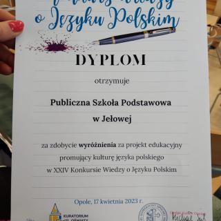 Wyróżnienie dla szkoły w Wojewódzkim Konkursie Wiedzy o Języku Polskim
