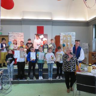 Międzynarodowy Dzień Języka Ojczystego - konkurs dla klas trzecich