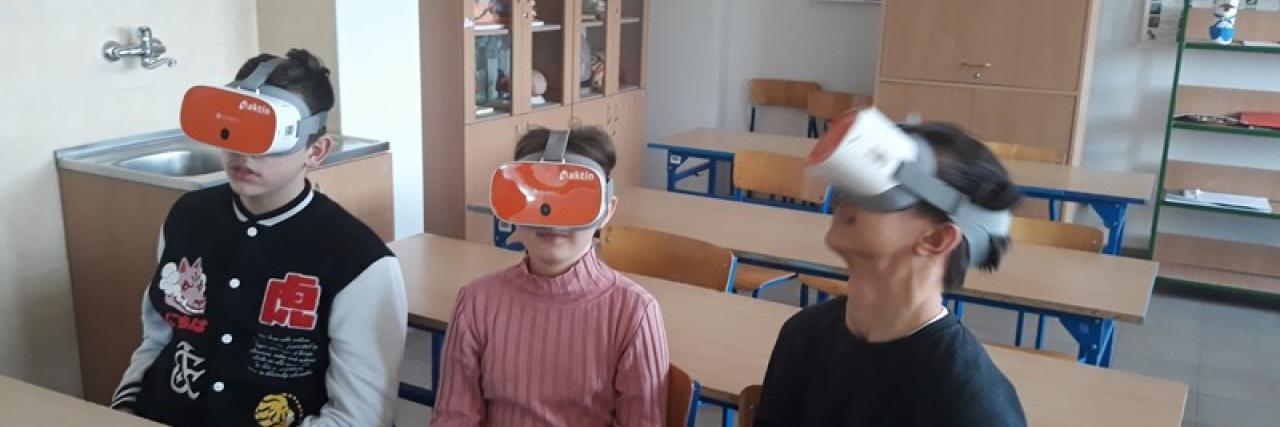 Wykorzystanie okularów Class VR na lekcjach biologii.
