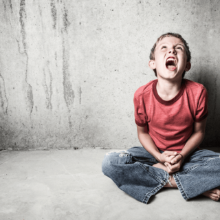 Jak radzić sobie ze złością u dziecka? Jak wspierać dziecko w doświadczaniu złości?