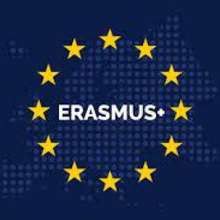 Erasmus + 