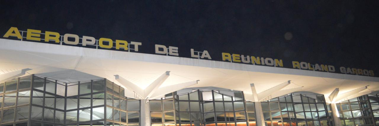 Au revoir la Réunion ,    <br />
Au revoir la France