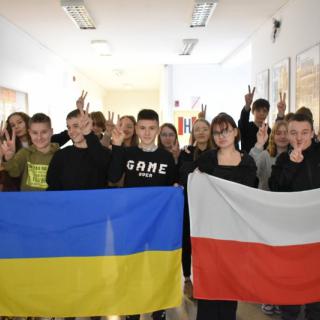 ,,1-ka solidaryzuje się z walczącą Ukrainą”