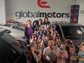 Wizyta w salonie samochodowym Global Motors - Auto Discover