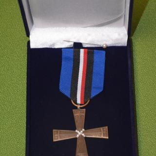 Radzymińska „Stalowa Jedynka” odznaczona Medalem  „Opiekun Miejsc Pamięci Narodowej”