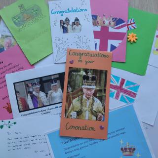 Kartki z gratulacjami dla Króla Karola III