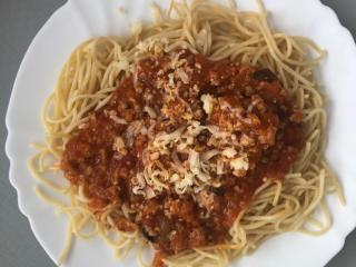 Špagety boloňské