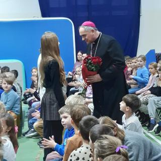 Wizyta księdza biskupa Krzysztofa Włodarczyka w naszej szkole