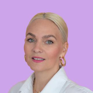 PhDr. Gabriela Pénzesová