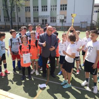 Kolejny sukces sportowy - Uczniowie naszej szkoły znów Mistrzami Dzielnicy Włochy!