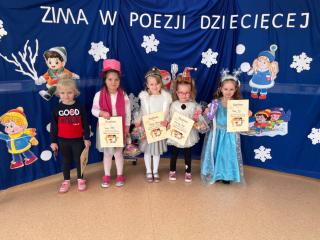 "Zima w poezji dziecięcej"  konkurs recytatorski