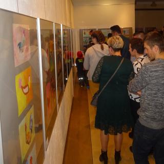 Wystawa Prac Uczniów w Galerii "Na piętrze"