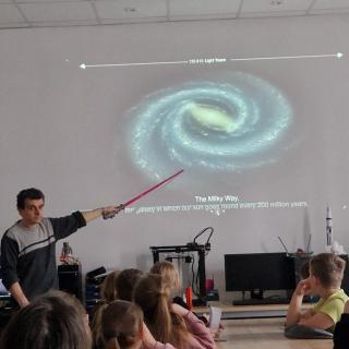 Klasa 2a w Obserwatorium Astronomicznym w Koszalinie.