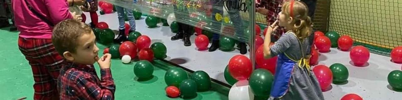 Mikołajkowa zabawa w hali MOSiR